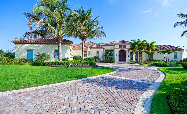 Best Residential Driveway Paver Services  in Lake Mohegan, NY